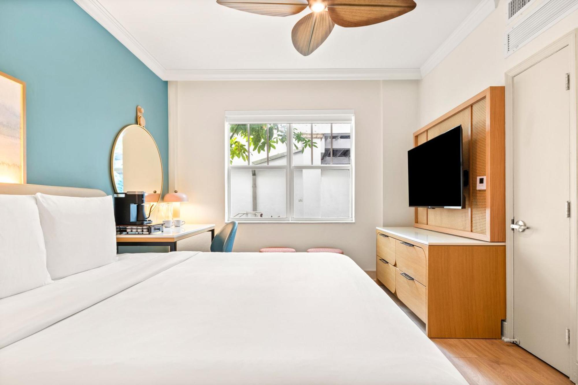 Aloha Fridays Hotel ไมอามีบีช ภายนอก รูปภาพ